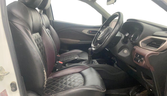 2023 Maruti FRONX DELTA PLUS 1.2MT, Petrol, Manual, 61,451 km, Right Side Front Door Cabin