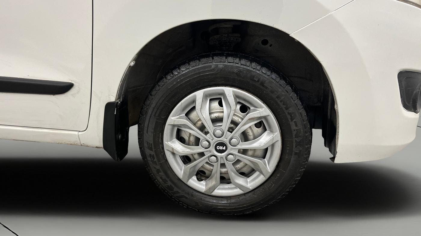 2015 Maruti Wagon R 1.0 LXI CNG, CNG, Manual, 86,745 km, Right Front Wheel
