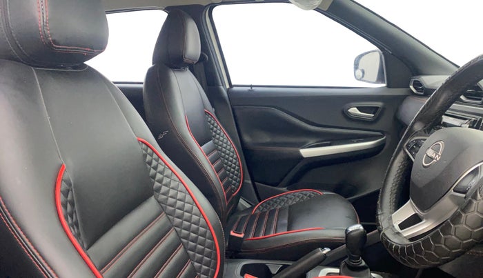 2024 Nissan MAGNITE XL AMT EZ Shift, Petrol, Automatic, 28,829 km, Right Side Front Door Cabin