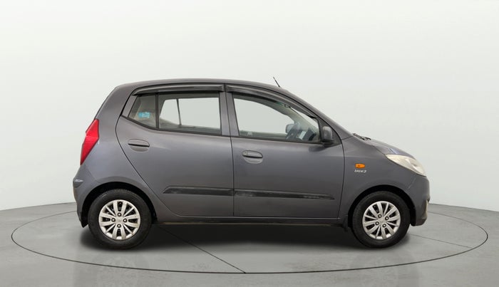 2015 Hyundai i10 SPORTZ 1.1, Petrol, Manual, 81,079 km, Right Side View