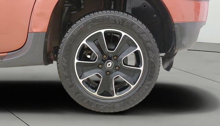 2019 Renault Duster RXS PETROL, Petrol, Manual, 56,297 km, Left Rear Wheel