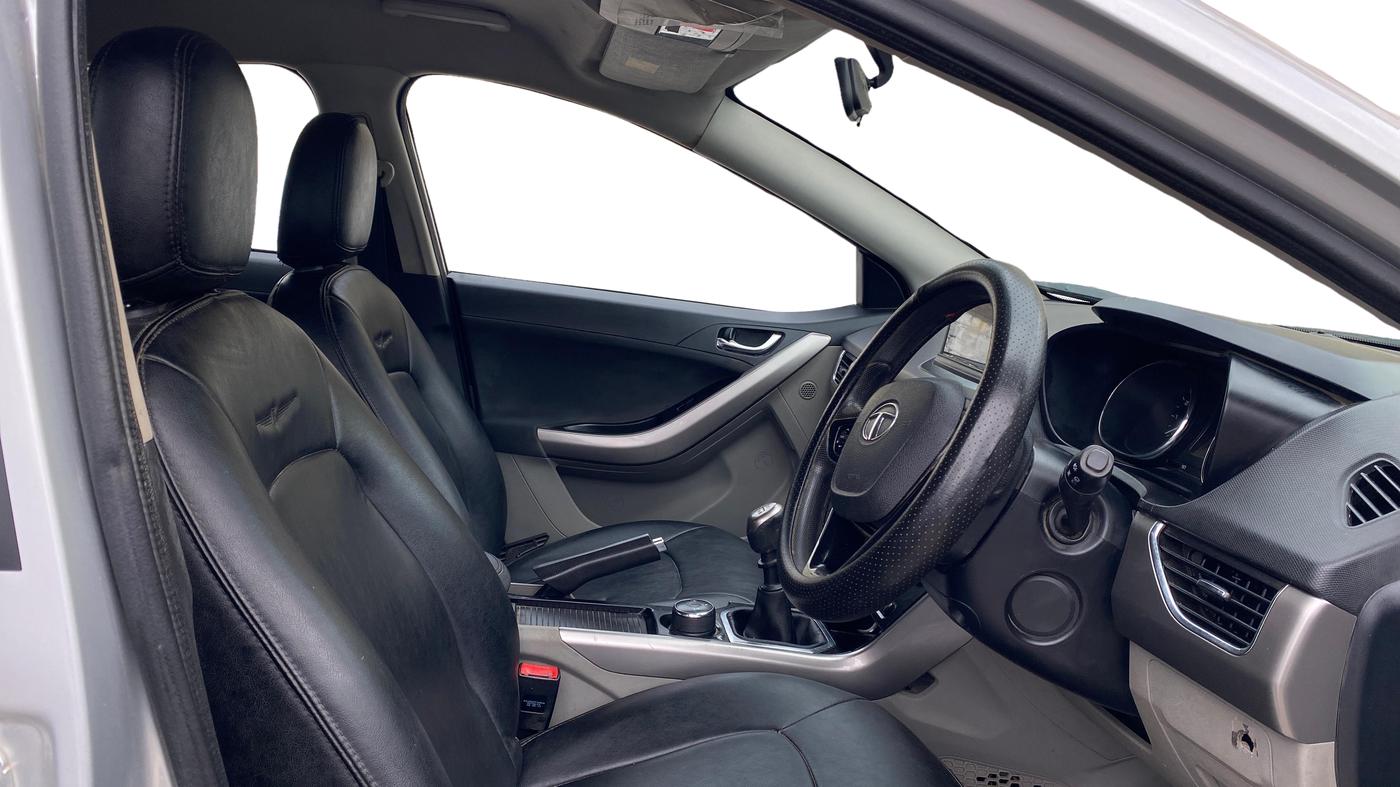 2019 Tata NEXON XZ PLUS PETROL, Petrol, Manual, 76,189 km, Right Side Front Door Cabin