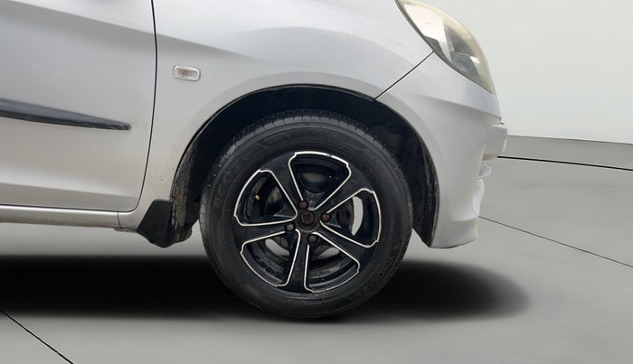 2015 Honda Amaze 1.2L I-VTEC S, Petrol, Manual, 66,525 km, Right Front Wheel