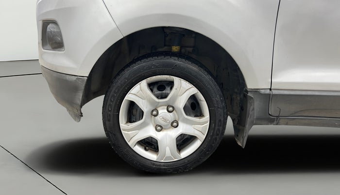 2017 Ford Ecosport AMBIENTE 1.5L PETROL, CNG, Manual, 1,05,543 km, Left Front Wheel