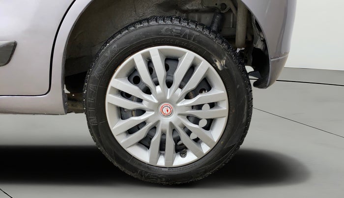 2015 Maruti Wagon R 1.0 VXI, Petrol, Manual, 69,690 km, Left Rear Wheel