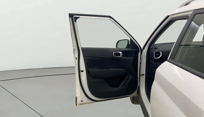 2019 Hyundai VENUE SX 1.0 TURBO, Petrol, Manual, 72,170 km, LHS Front Door