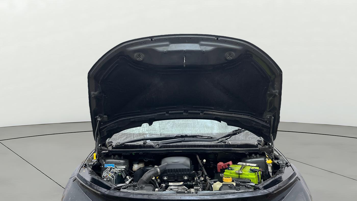 2025 Tata Curvv Pure Plus 1.2 Petrol 7DCA, Petrol, Automatic, 10,215 km, Open Bonet