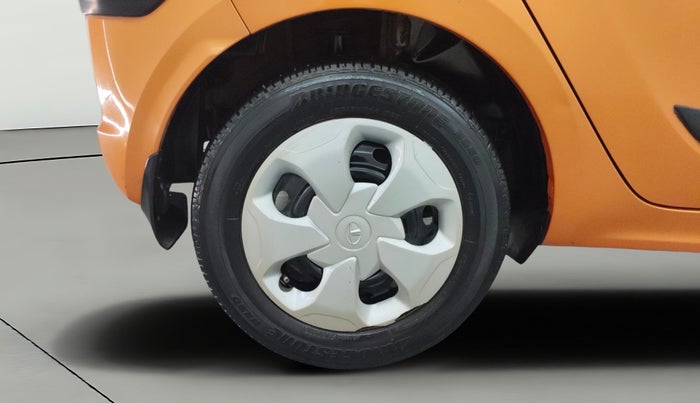 2016 Tata Tiago XT PETROL, Petrol, Manual, 92,082 km, Right Rear Wheel