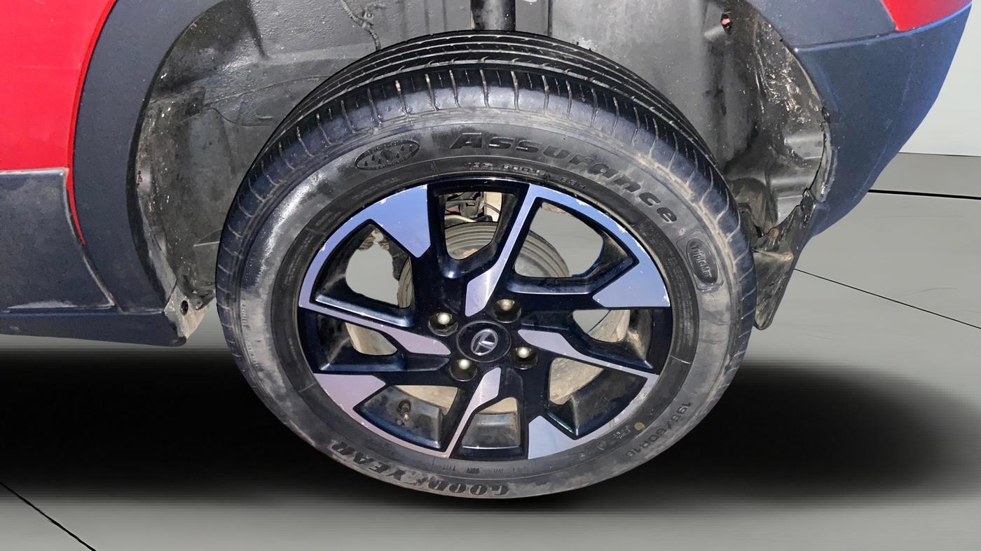 2022 Tata PUNCH CREATIVE  1.2 RTN DUAL TONE, Petrol, Manual, 85,586 km, Left Rear Wheel