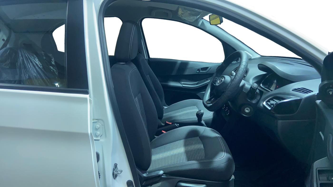 2023 Tata TIAGO NRG XT MT, Petrol, Manual, 2,833 km, Right Side Front Door Cabin