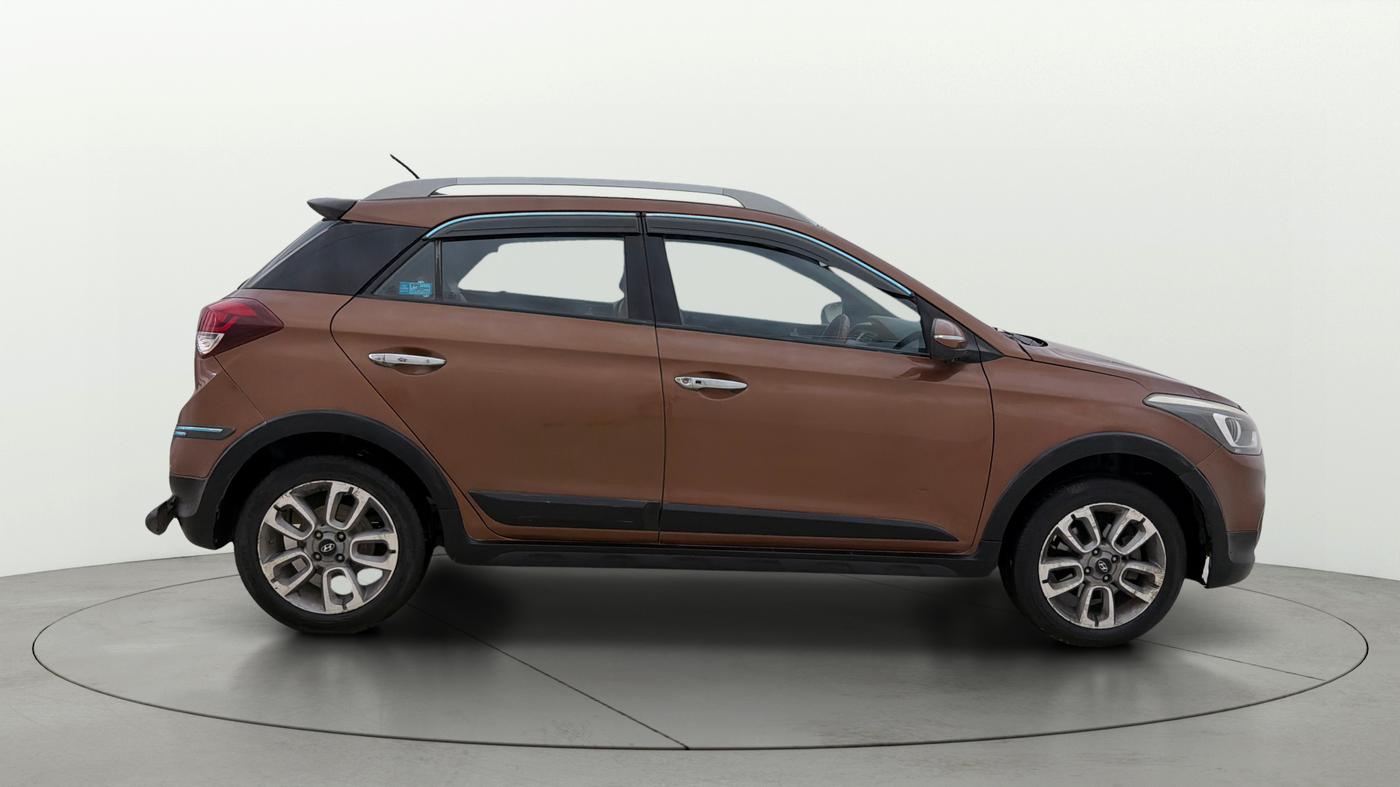 2015 Hyundai i20 Active 1.2 SX, CNG, Manual, 71,820 km, Right Side View