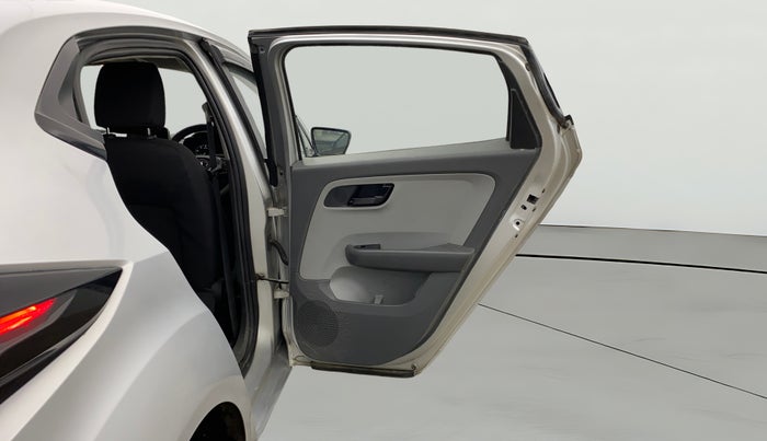 2021 Tata ALTROZ XT PETROL, Petrol, Manual, 52,639 km, RHS Rear Door