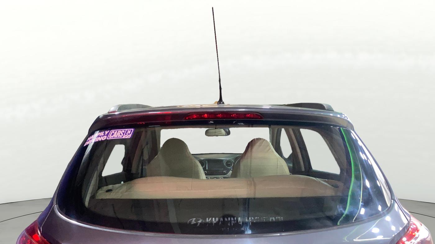 2018 Hyundai Grand i10 SPORTZ AT 1.2 KAPPA VTVT, Petrol, Automatic, 34,335 km, Rear Windshield