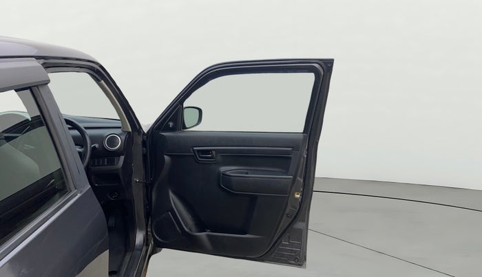 2020 Maruti S PRESSO VXI PLUS AMT, Petrol, Automatic, 74,420 km, RHS Front Door