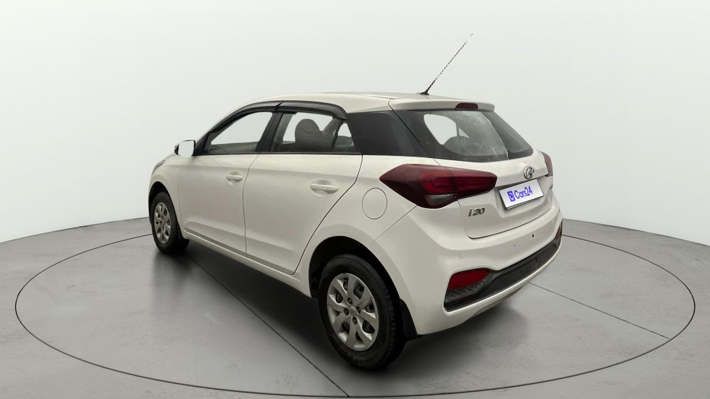 2018 Hyundai Elite i20 SPORTZ 1.2, Petrol, Manual, 37,174 km, Left Back Diagonal