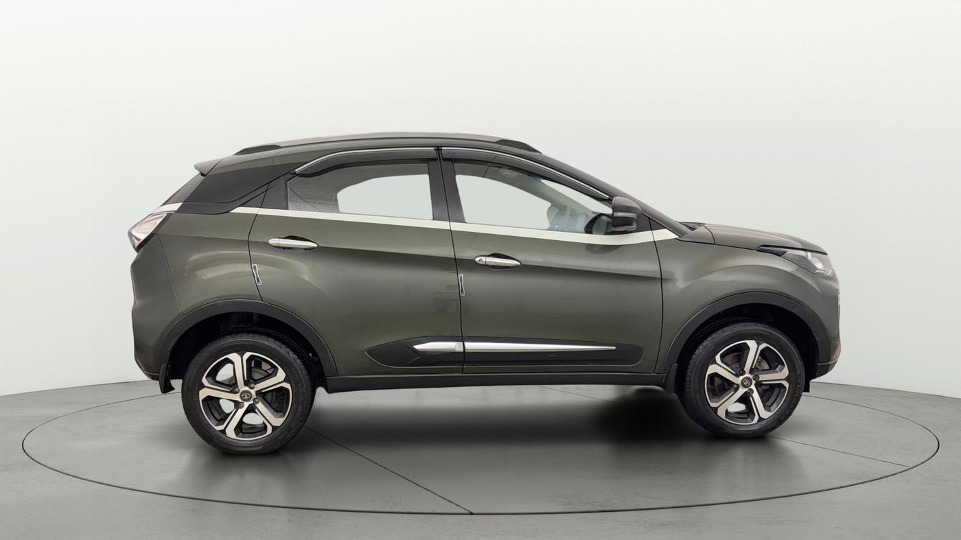 2023 Tata NEXON XM PLUS SUNROOF DIESEL, Diesel, Manual, 67,041 km, Right Side View