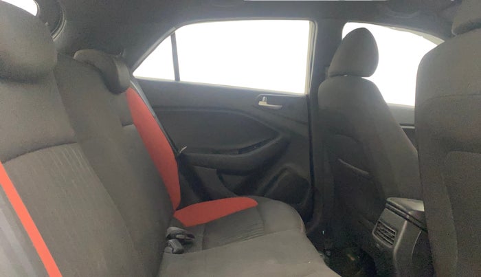 2019 Hyundai Elite i20 SPORTZ PLUS 1.2 DUAL TONE, Petrol, Manual, 49,919 km, Right Side Rear Door Cabin