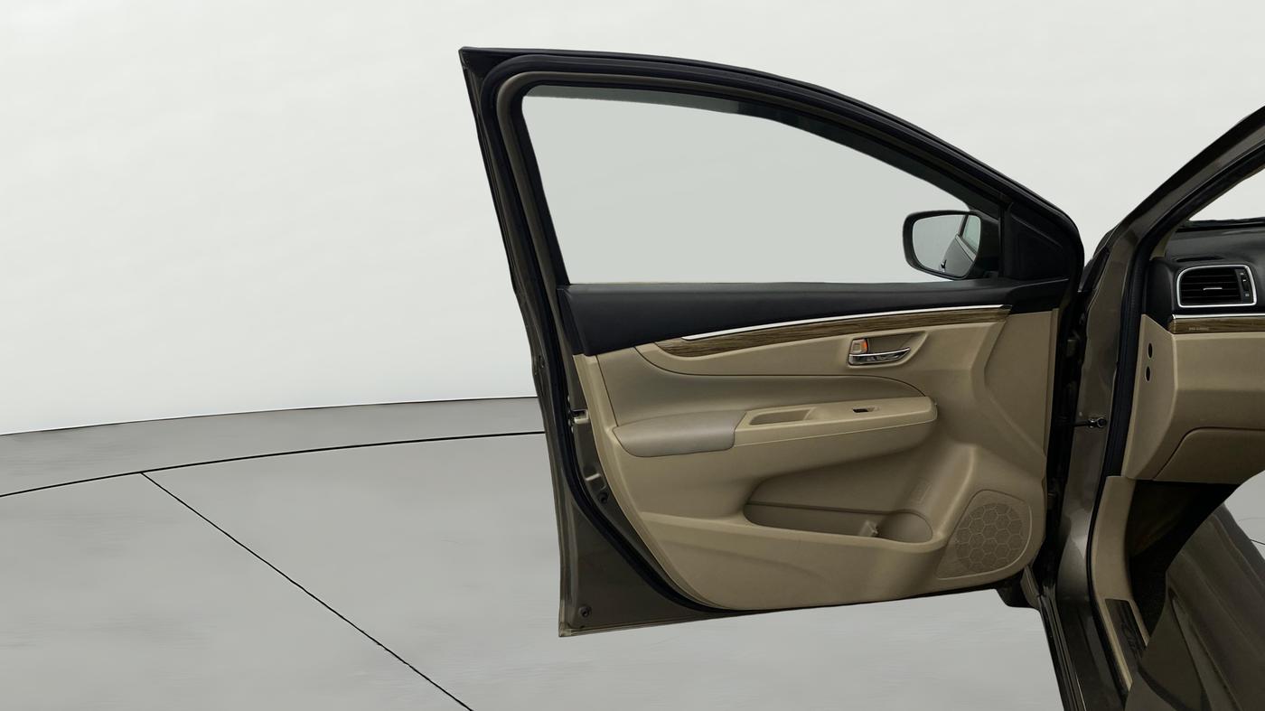 2019 Maruti Ciaz ALPHA  AT 1.5 SHVS PETROL, Petrol, Automatic, 66,671 km, LHS Front Door