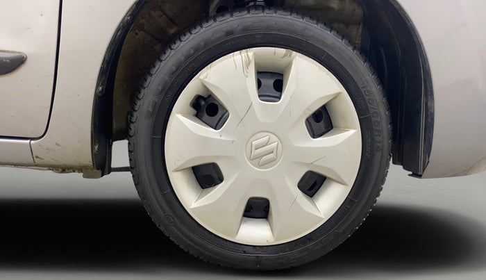 2013 Maruti Wagon R 1.0 VXI, Petrol, Manual, 79,744 km, Right Front Wheel