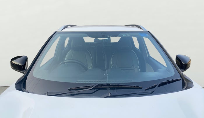 2021 Nissan MAGNITE XV MT, Petrol, Manual, 26,538 km, Front Windshield