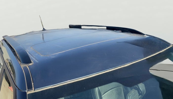 2023 Mahindra XUV300 W6 1.2 PETROL AMT, Petrol, Automatic, 43,246 km, Roof