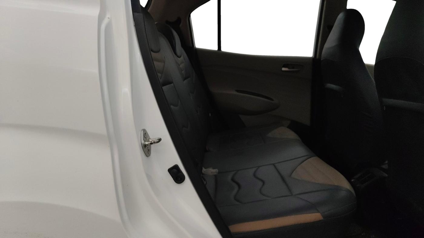 2021 Hyundai NEW SANTRO SPORTZ AMT, Petrol, Automatic, 25,277 km, Right Side Rear Door Cabin