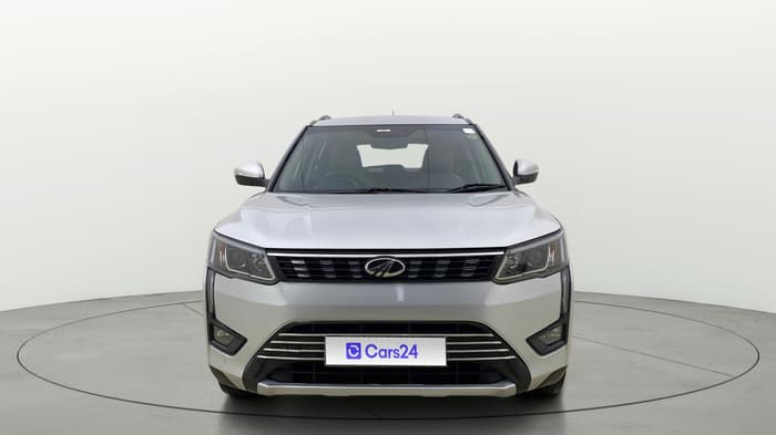 2021 Mahindra XUV300 W8 (O) 1.2 PETROL, Petrol, Manual, 98,419 km, Front