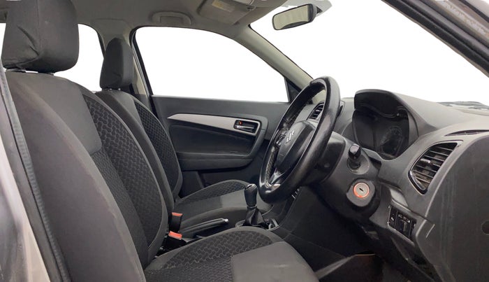 2017 Maruti Vitara Brezza ZDI, Diesel, Manual, 92,036 km, Right Side Front Door Cabin