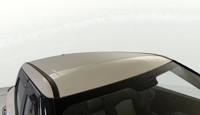 2020 Mahindra XUV300 W4 1.2 PETROL, Petrol, Manual, 76,769 km, Roof