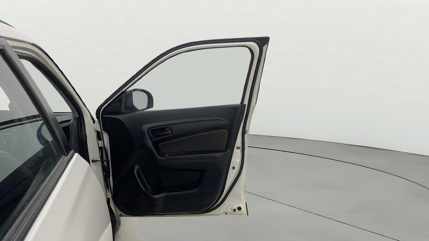 2021 Toyota URBAN CRUISER MID GRADE AT, Petrol, Automatic, 76,041 km, RHS Front Door
