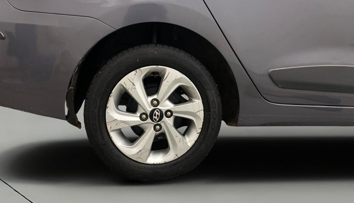 2017 Hyundai Xcent SX 1.2, Petrol, Manual, 26,172 km, Right Rear Wheel