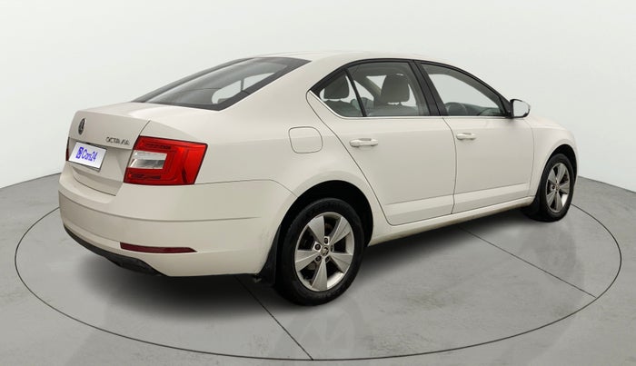 2019 Skoda Octavia STYLE 1.4 TSI, Petrol, Manual, 1,07,904 km, Right Back Diagonal