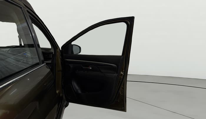 2019 Maruti XL6 ZETA AT, Petrol, Automatic, 62,039 km, RHS Front Door