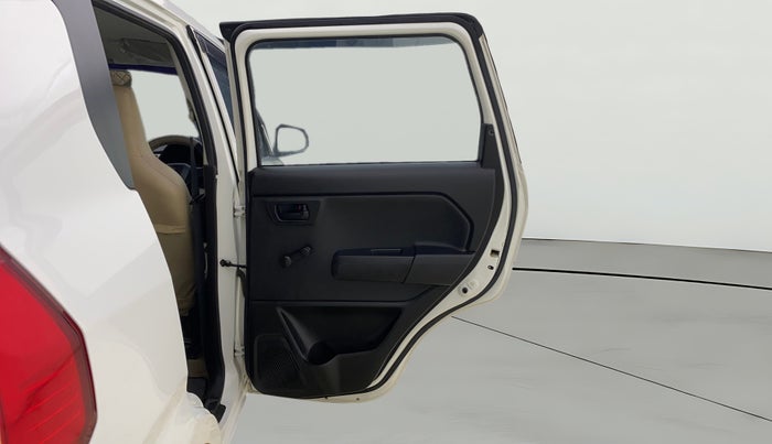 2022 Maruti New Wagon-R LXI 1.0, Petrol, Manual, 25,800 km, RHS Rear Door