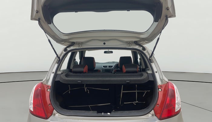 2015 Maruti Swift VXI, Petrol, Manual, 59,578 km, Boot Open Zoomed View
