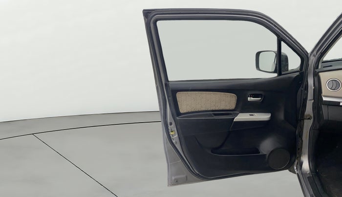 2014 Maruti Wagon R 1.0 VXI, Petrol, Manual, 58,412 km, LHS Front Door