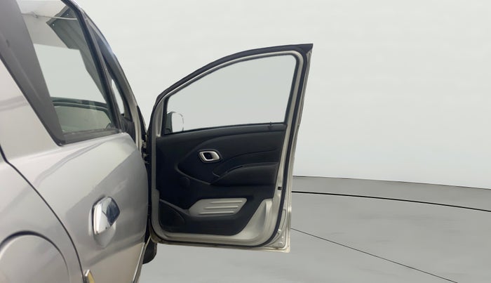 2018 Datsun Redi Go T(O) 1.0 AMT, Petrol, Automatic, 61,404 km, RHS Front Door