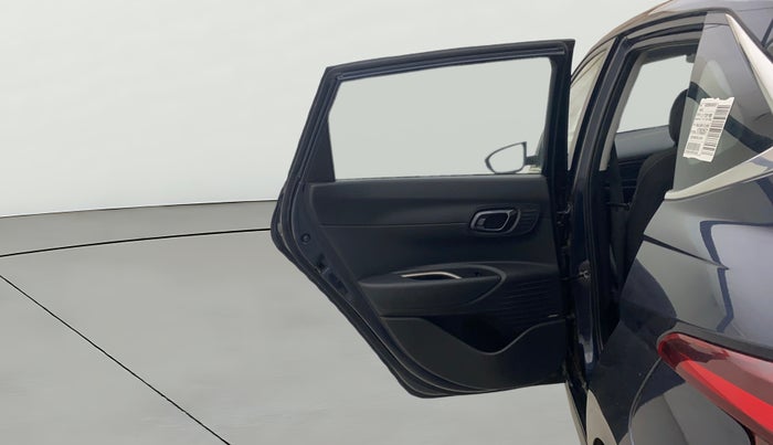 2022 Hyundai NEW I20 ASTA (O) 1.2 MT, Petrol, Manual, 27,538 km, LHS Rear Door