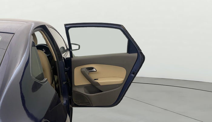 2015 Volkswagen Vento HIGHLINE PETROL AT, Petrol, Automatic, 64,067 km, RHS Rear Door