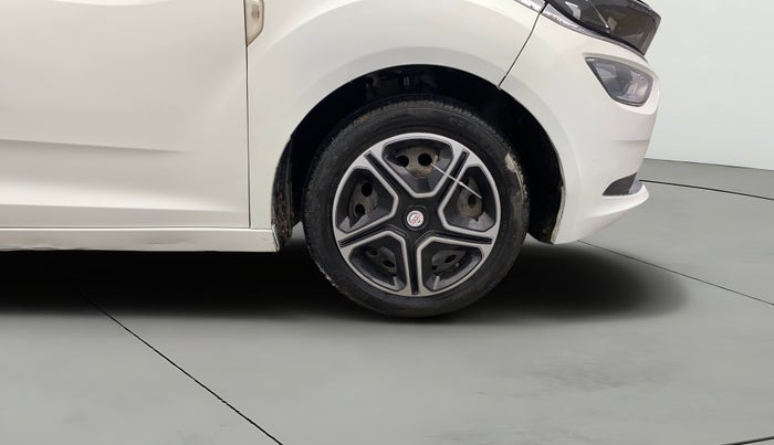 2020 Tata ALTROZ XT PETROL, Petrol, Manual, 88,714 km, Right Front Wheel