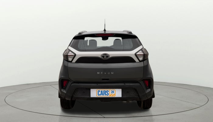 2021 Tata NEXON XMA SUNROOF PETROL, Petrol, Automatic, 86,573 km, Back/Rear