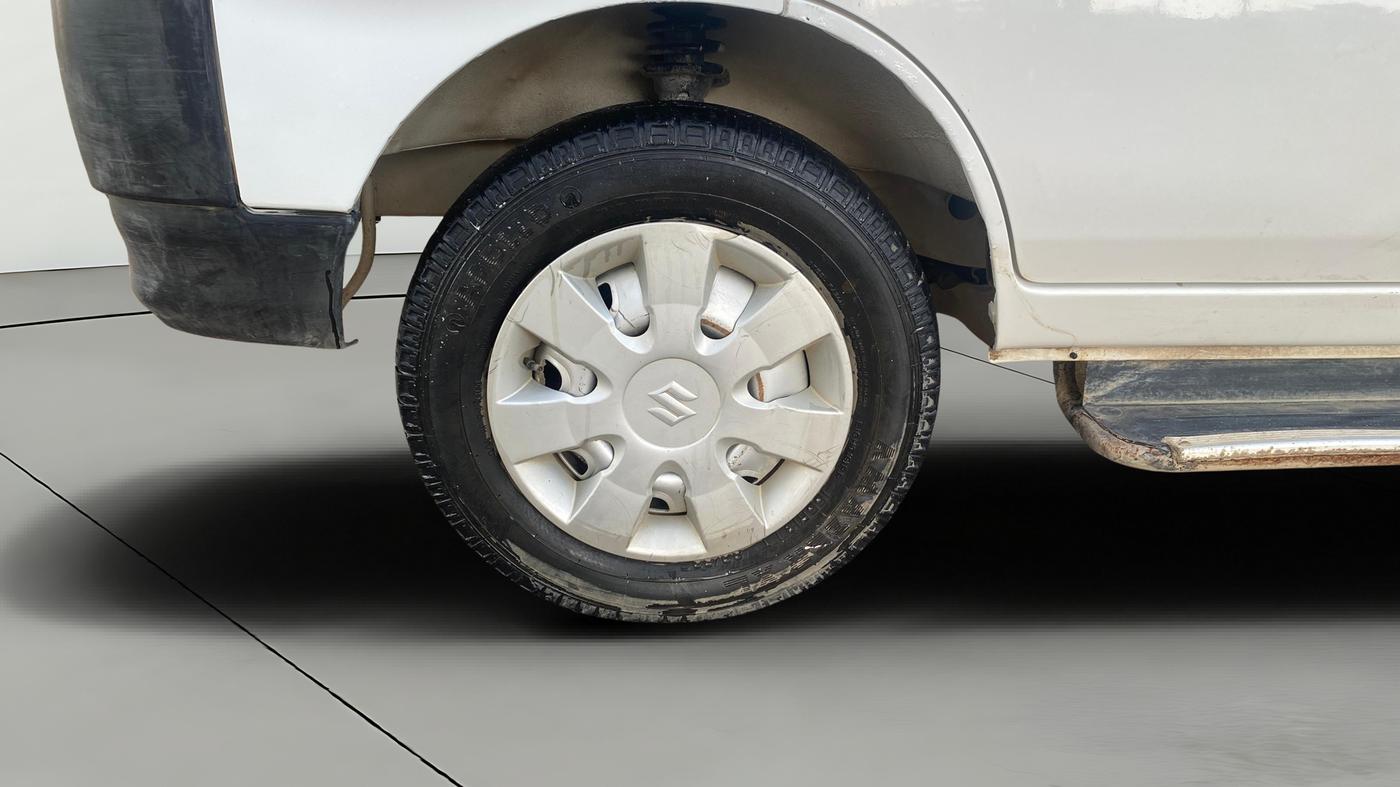 2020 Maruti Eeco 7 STR, Petrol, Manual, 44,990 km, Left Front Wheel