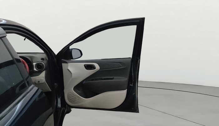 2022 Hyundai GRAND I10 NIOS MAGNA 1.2 KAPPA VTVT, Petrol, Manual, 37,046 km, RHS Front Door