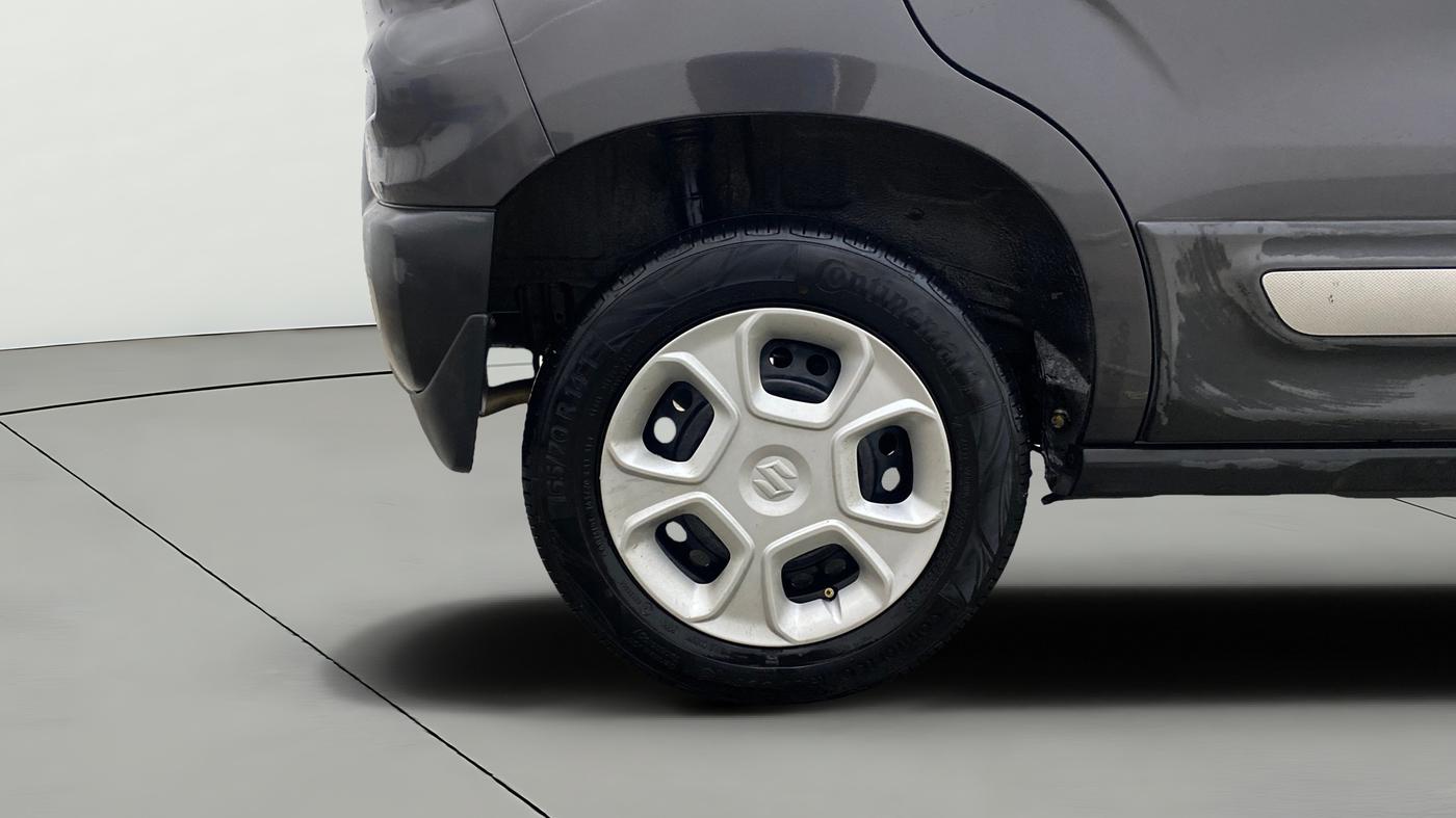 2024 Maruti S PRESSO VXI S-CNG, CNG, Manual, 91,551 km, Right Rear Wheel