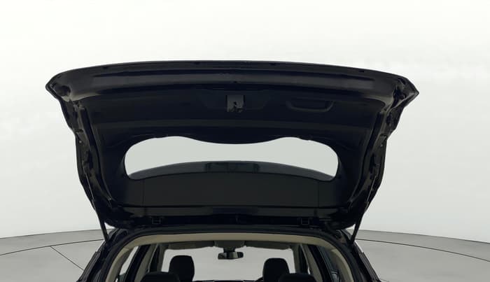 2020 Tata Harrier XZA PLUS 2.0L, Diesel, Automatic, 44,628 km, Boot Door Open
