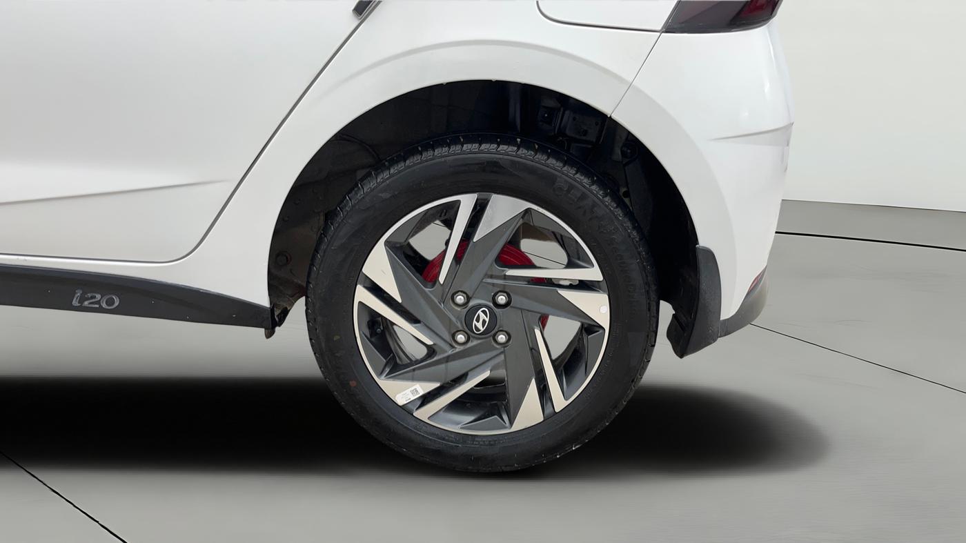2022 Hyundai NEW I20 SPORTZ 1.2 MT, Petrol, Manual, 36,467 km, Left Rear Wheel