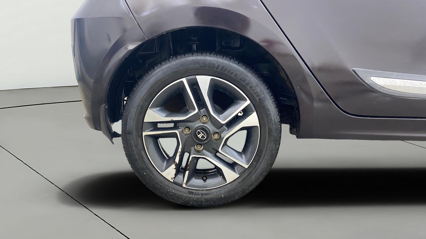 2022 Tata Tiago XZ PLUS PETROL, Petrol, Manual, 45,290 km, Right Rear Wheel