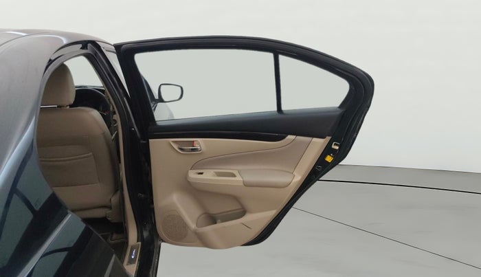 2017 Maruti Ciaz ALPHA 1.4 PETROL, Petrol, Manual, 90,075 km, RHS Rear Door