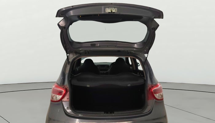 2017 Hyundai Grand i10 SPORTZ 1.2 KAPPA VTVT, Petrol, Manual, 46,356 km, Boot Door Open