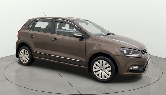 2017 Volkswagen Polo COMFORTLINE 1.2L, Petrol, Manual, 76,943 km, Right Front Diagonal